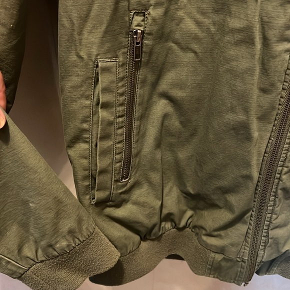 Volcom Bomber Jacket - Picture 3 of 4